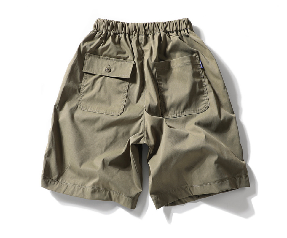 Fashion sports loose shorts